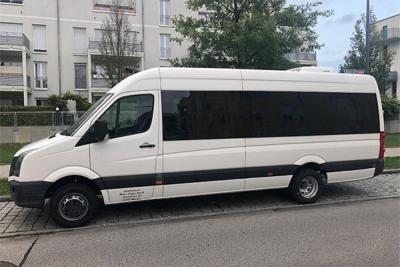 Kleinbus VW Crafter mit 22 Plätzen zu vermieten 